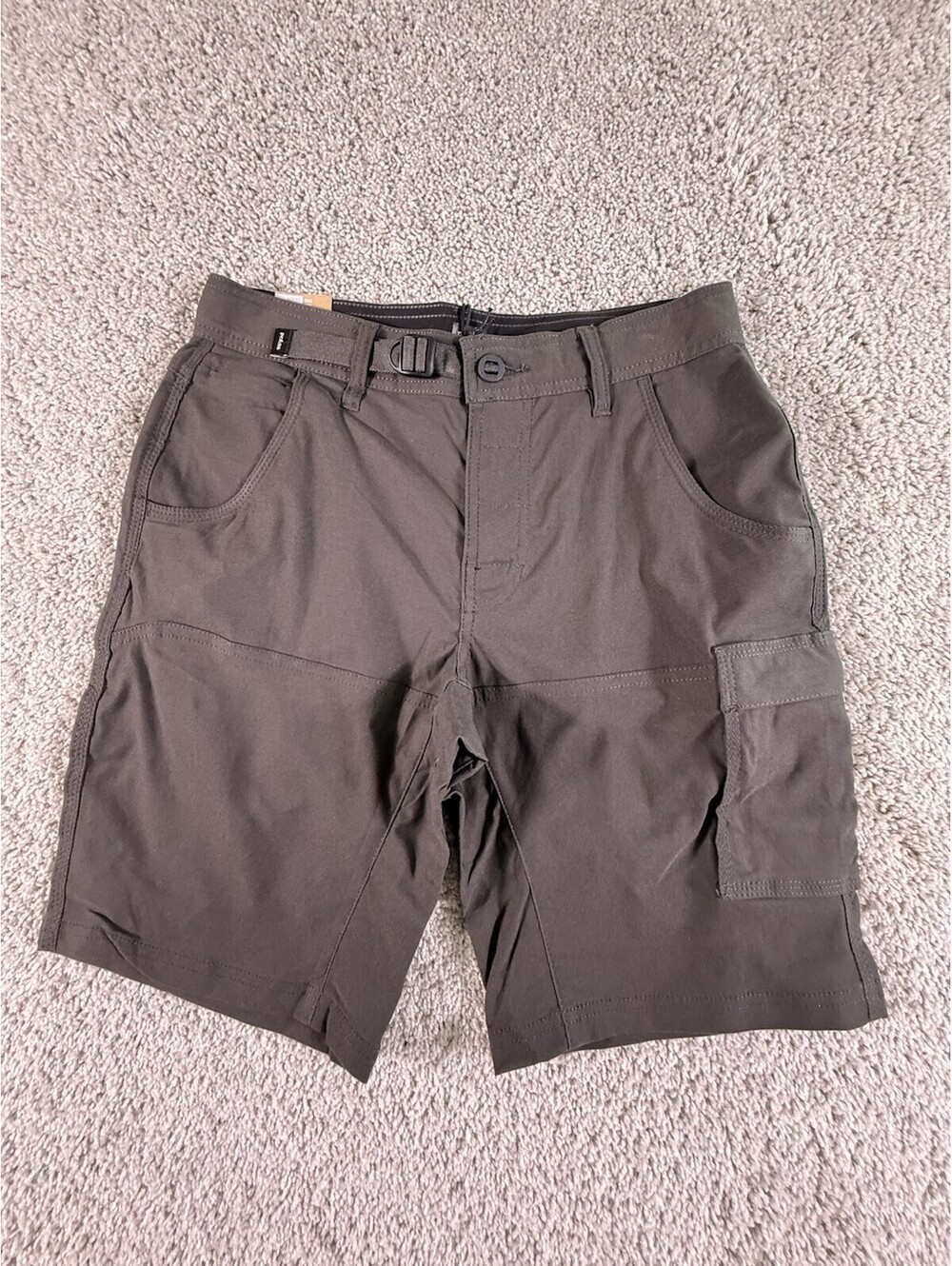 Prana Zion II Stretch Dark Iron Mens 28- 10 Inseam Belted Cargo Shorts NWT Gray
